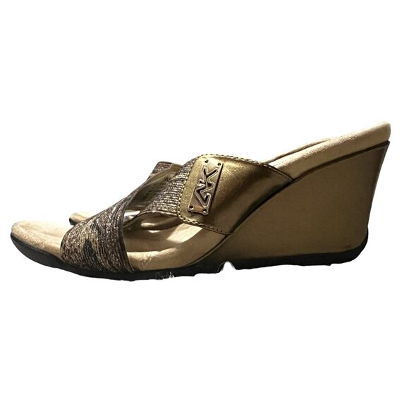 Anne Klein Sport AK7 Leaf  Sz 8  Shimmery Animal Print Wedge Heels 3.5" - Picture 1 of 14